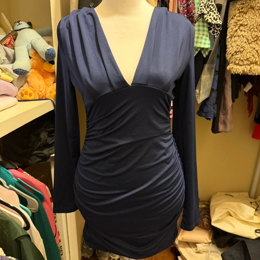 Navy blue bodycon dress with long sleeves